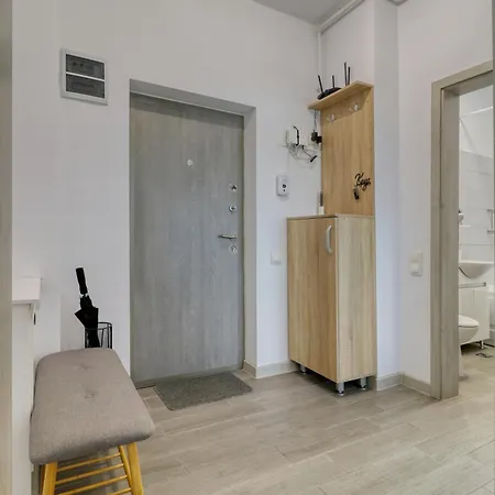 Homie Gray - Private Parking - Self Check-in * Bucarest
