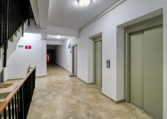 Homie Gray - Private Parking - Self Check-in Bukarest