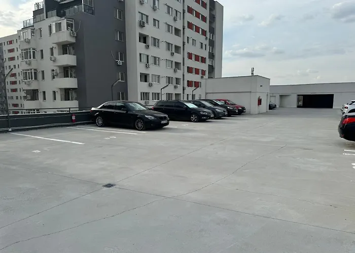 Апартаменти Homie Gray - Private Parking - Self Check-in *